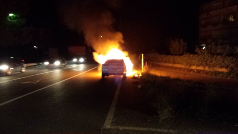 https://www.radiovenere.net:443/UserFiles/Articoli/cronaca/incendio auto2